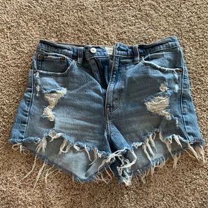 Abercrombie High Rise Mom Short